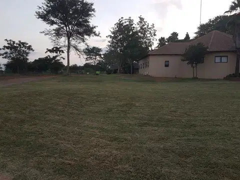 Outdoor activity, grounds and scenery